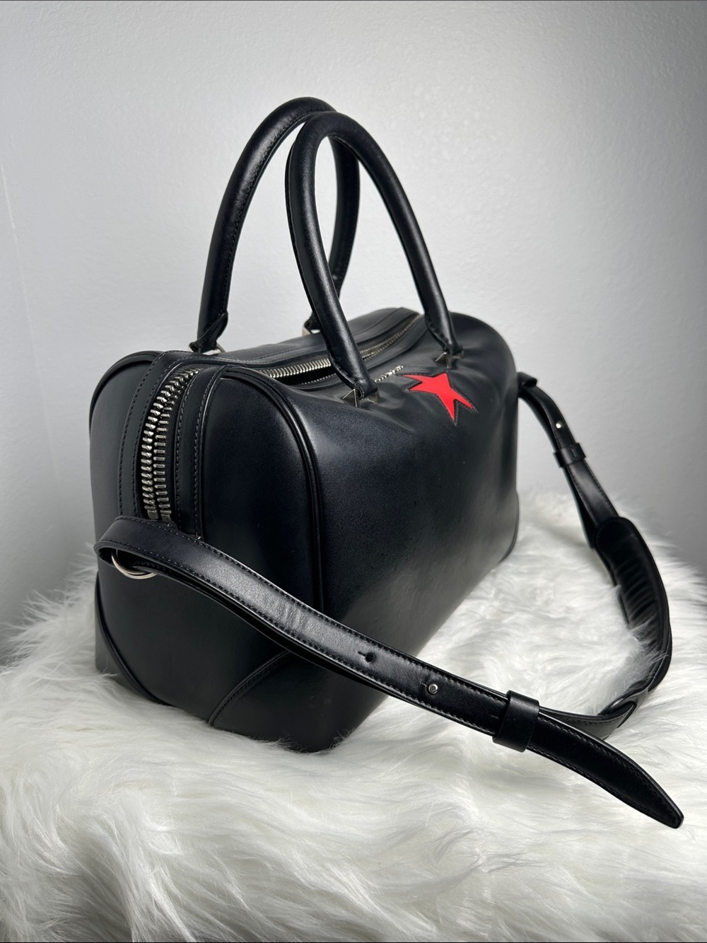 💯Authentic Givenchy Black Leather Star Satchel Crossbody Bag🍀 - Picture 11 of 16